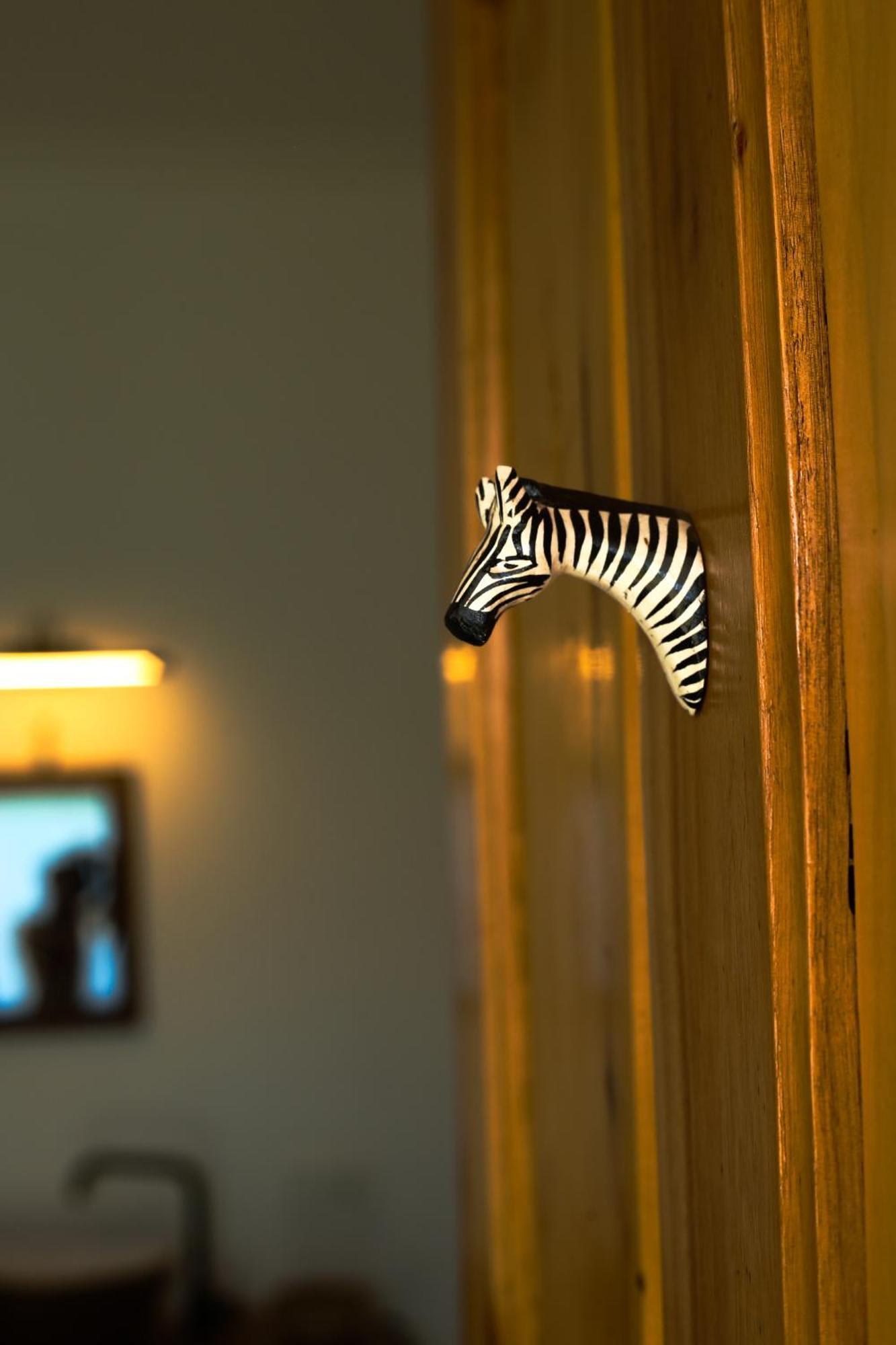 Hakuna Woga Inn Arusha Exteriör bild